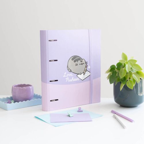 Pusheen cicás gyűrűskönyv A/4, 4 gyűrűs, Moments, lila