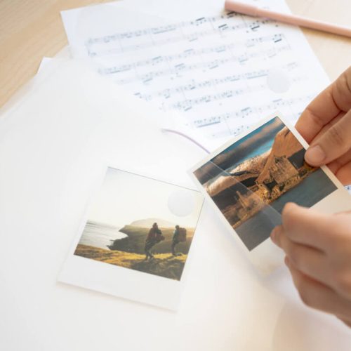 Pusheen cicás bemutató mappa A/4, 30 zsebes, spirál, gumis zárószalaggal, Moments, lila